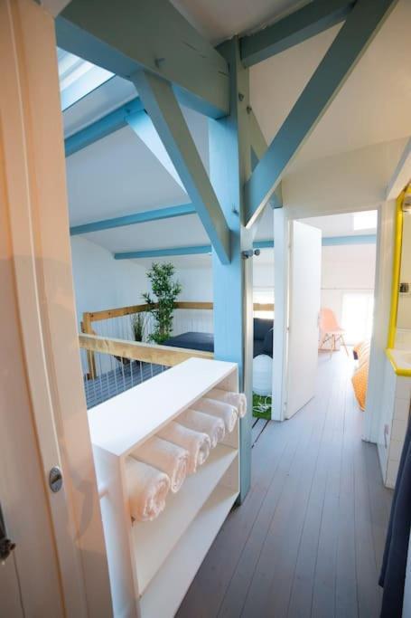 Maison Type Loft - Avec Parking En Plein Centre La Rochelle  Exterior photo